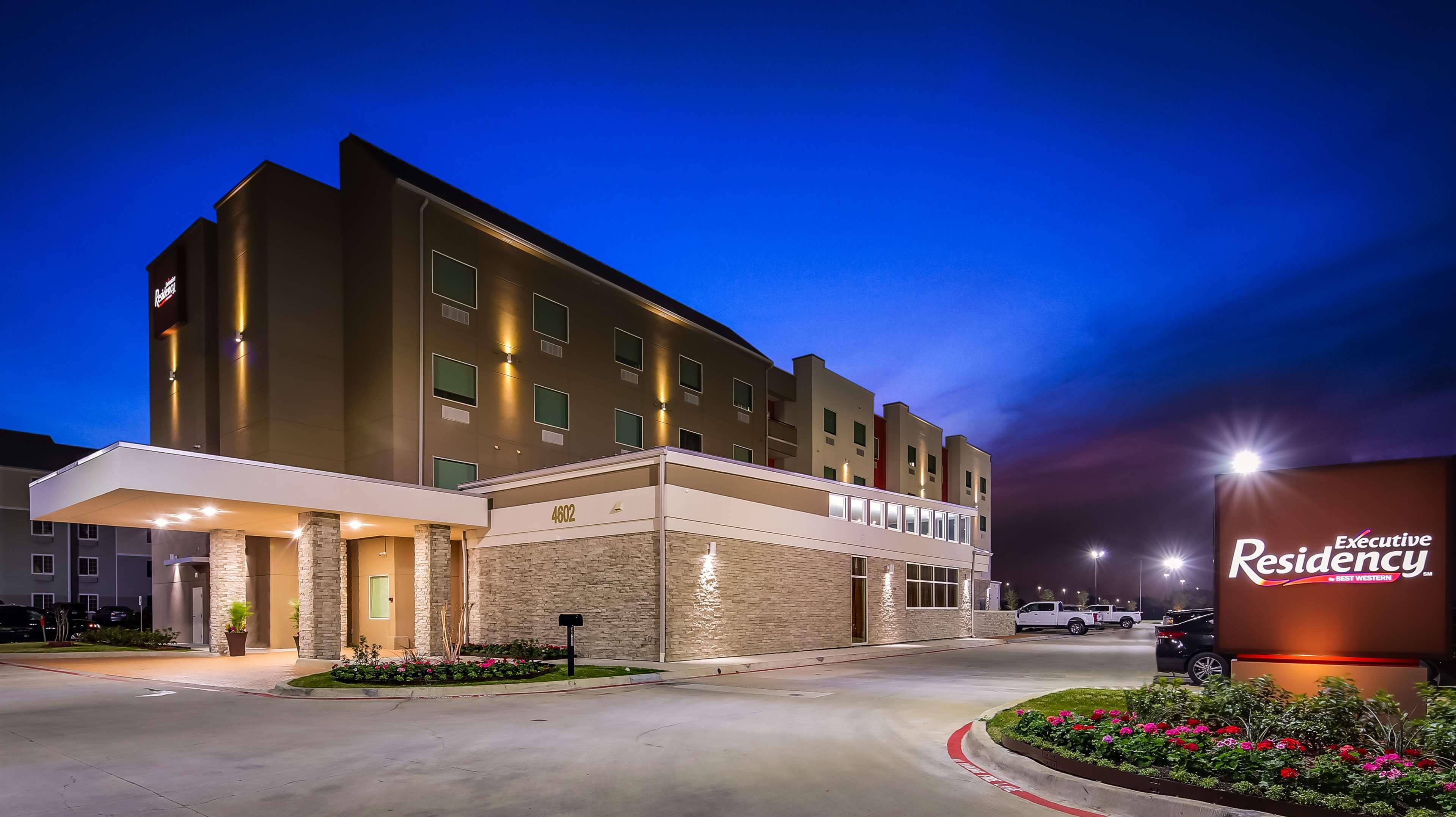 Best Western Plus Executive Residency Baytown Ngoại thất bức ảnh